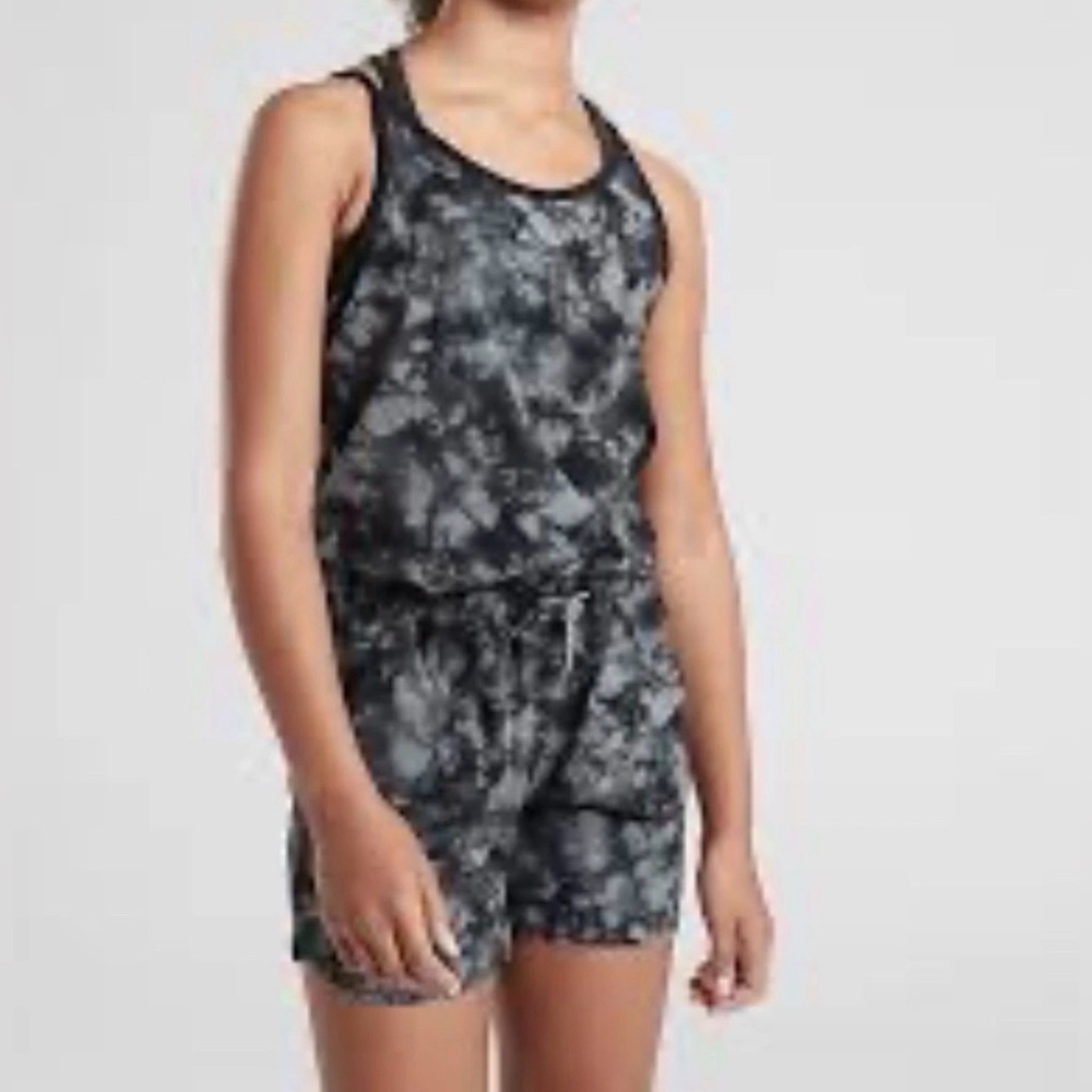 Athleta Girl Ready To Go Romper One Piece Gray Tie Dye Girls Size M, 8, 10